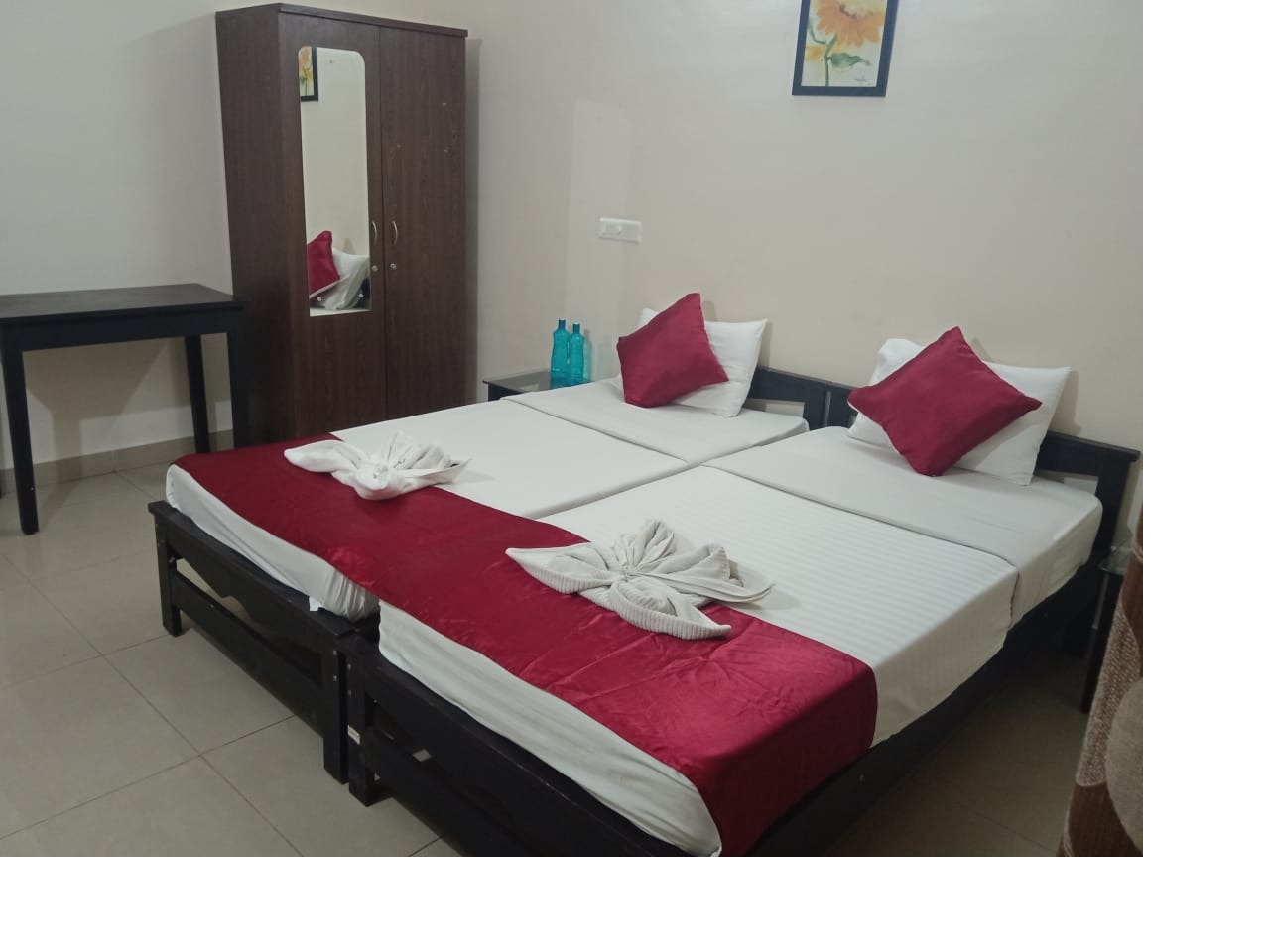 1BHK Studio Apartment - Tap to explore photos