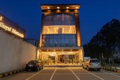 The Royal Bhumesh, Katra