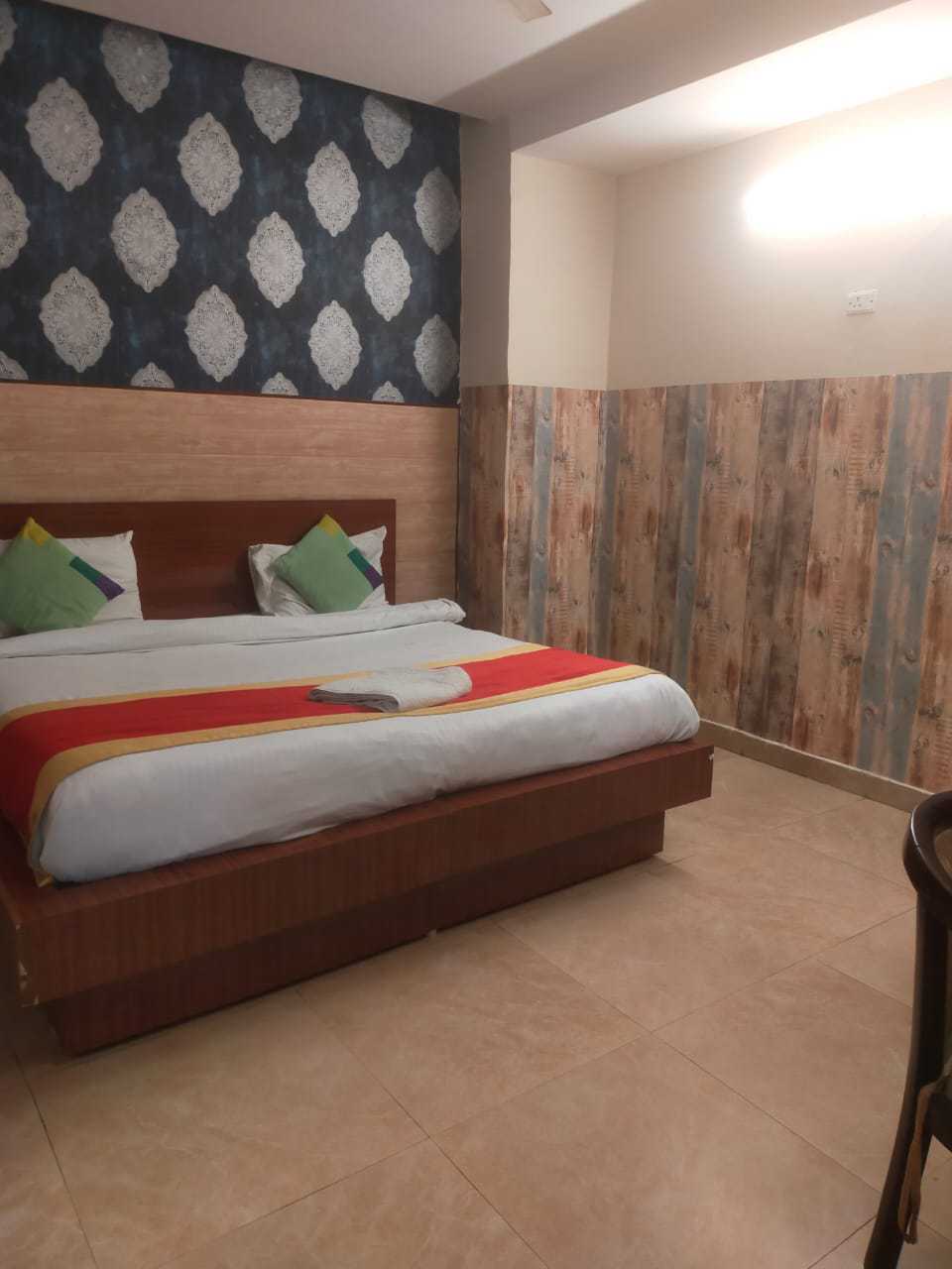 Hotel O Welcome Guest House - Tap to explore photos