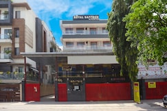 Hotel Royal Saffron by Majesta Stays, Delhi