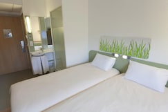 ibis budget Cherbourg La Glacerie, Manche
