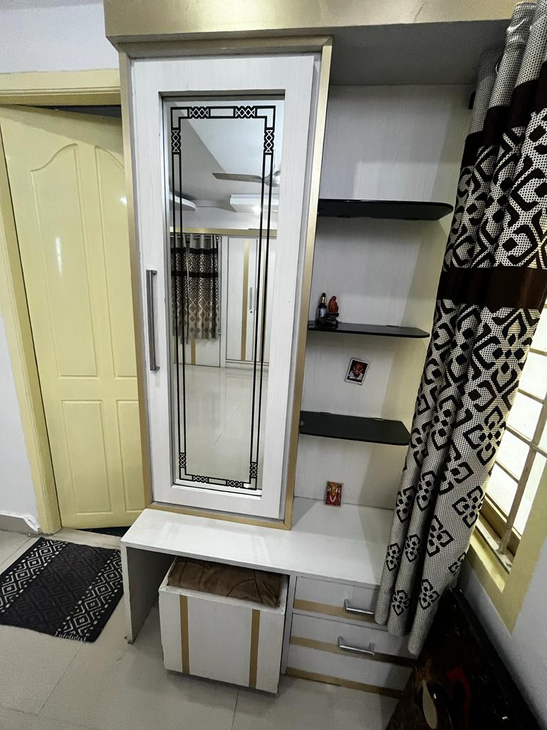 SSV Home stay - Tap to explore photos