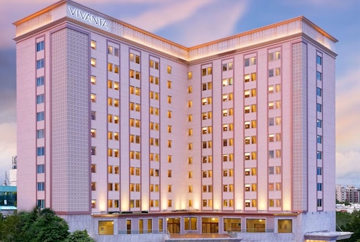 Vivanta Ahmedabad, SG Highway