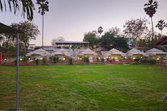 River View Tent Resort, Rajpipla