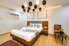 Hotel Landmark, Anand
