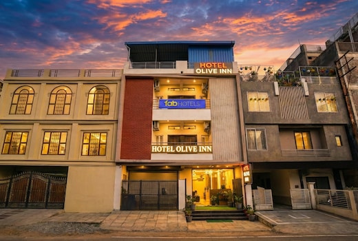 FabHotel Olive Inn