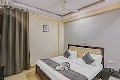 Townhouse Zodiac Near Botanic Garden of Indian Republic, Noida