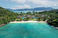 Phuket Marriott Resort & Spa, Merlin Beach, Phi Phi