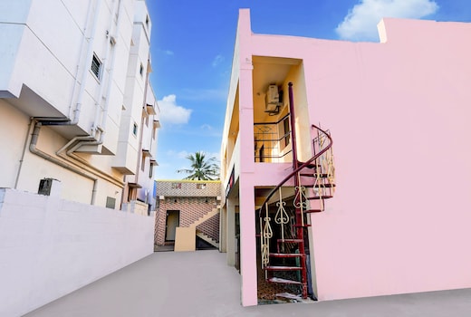 Hotel O Eswar RR Residency