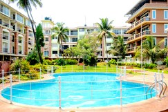 Comfortable studio room at candolim with free wifi pool and parking, Goa