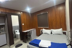 Tuk Tuk Palace, Ranchi