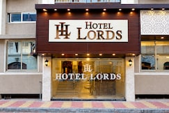 Hotel Lords, Mumbai