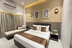 Hotel Unicorn, Althan, Surat