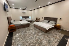 Shree Goverdhan Garden and Resort, Najibabad