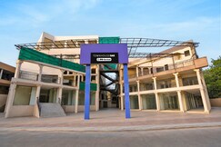 Townhouse Oak Sun City Mall Hisar, Hisar