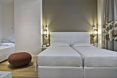 Caravel Hotel, Rome