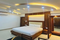 Staymax trend., Kannur