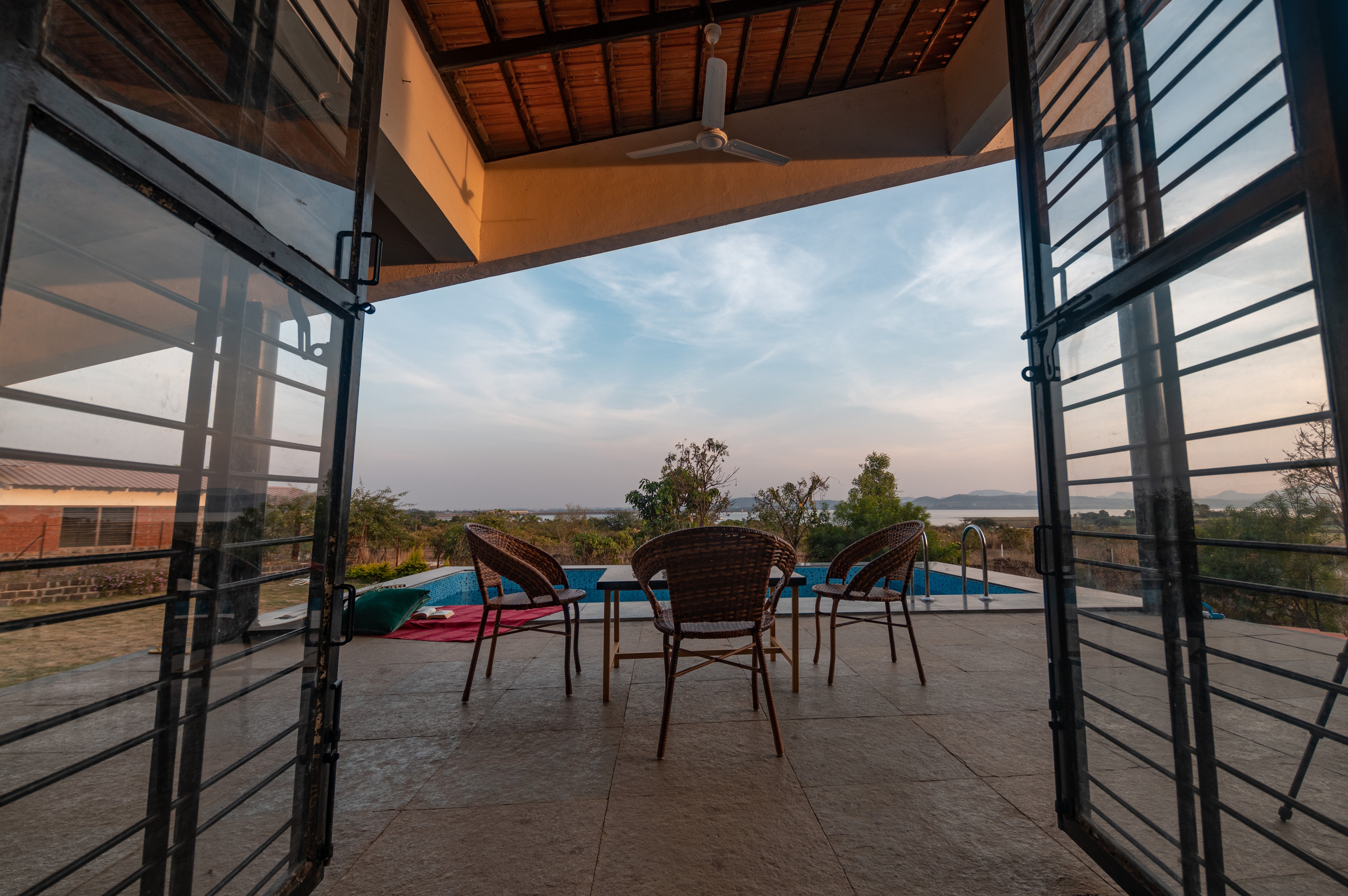 Rivercrest 4 BHK Waterview Villa - Tap to explore photos