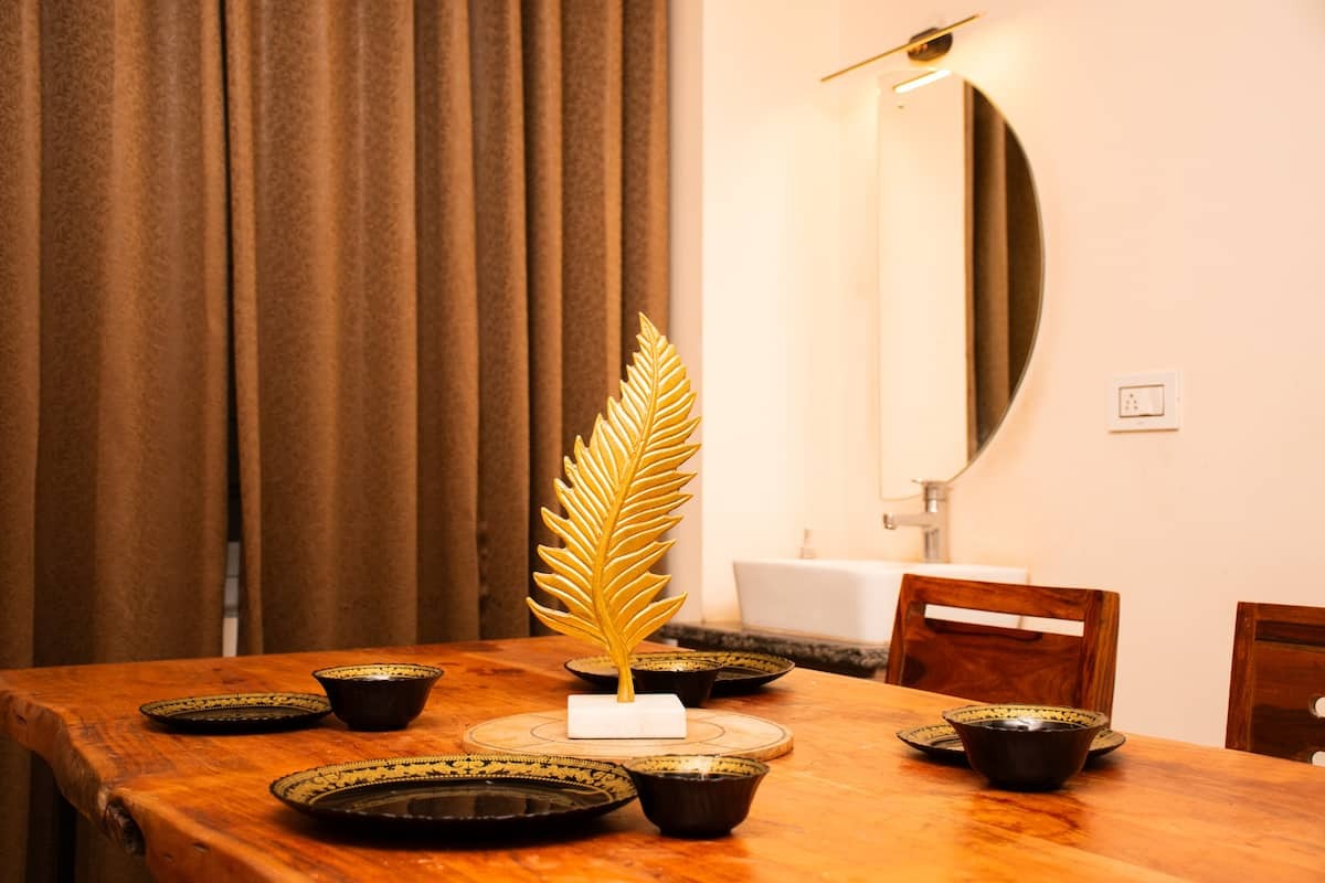Kashi Abode | Entire 3BHK Apartment - Tap to explore photos