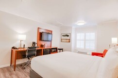 Ramada by Wyndham Mountain View, Santa Clara