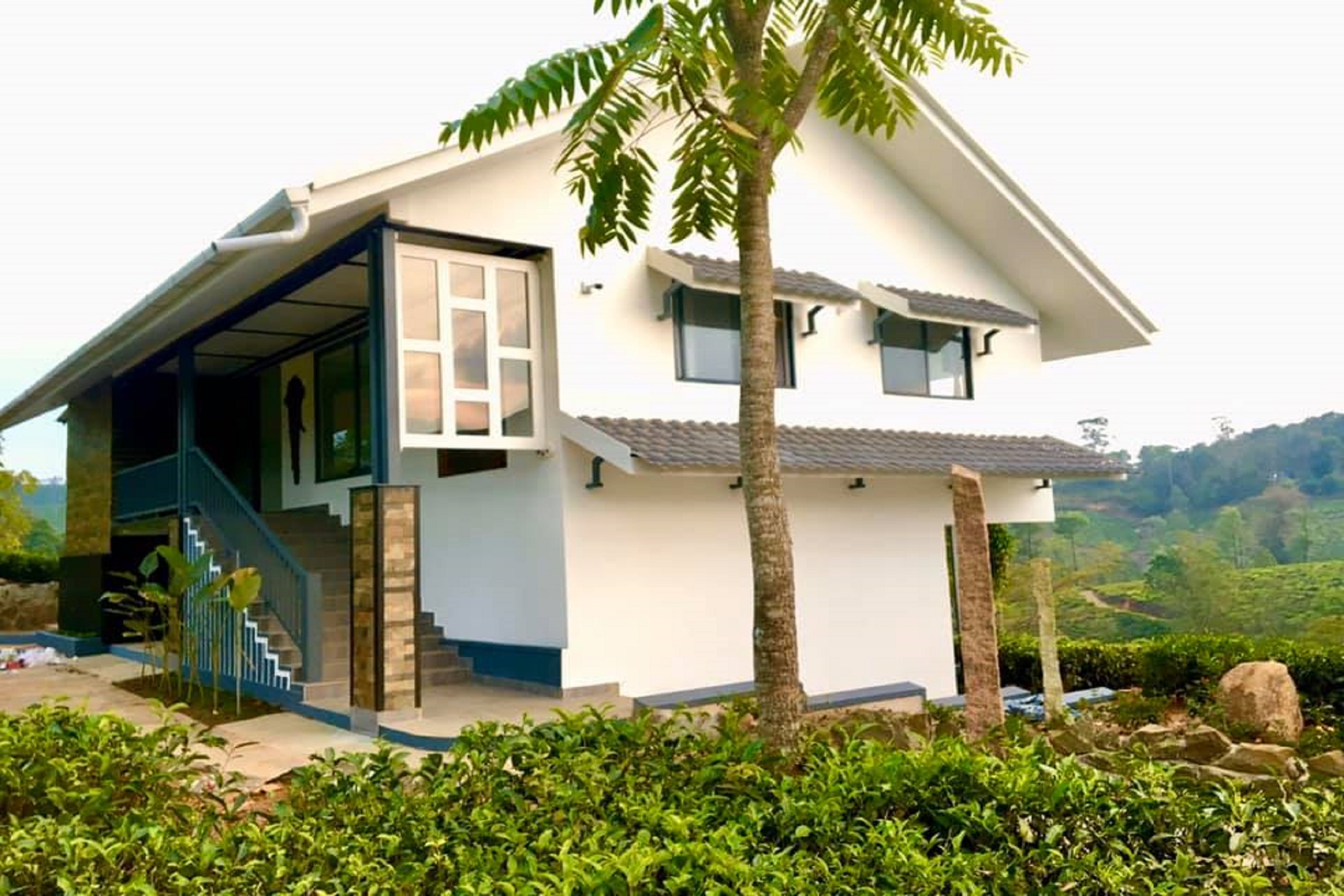 Pekoe Plantation Cottages Kuttikanam By LexStays - Tap to explore photos