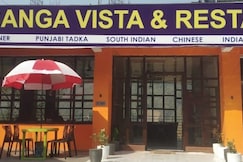 Hotel Ganga Vista & Restaurant, Silogi