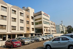 Hotel Three G, Shirdi