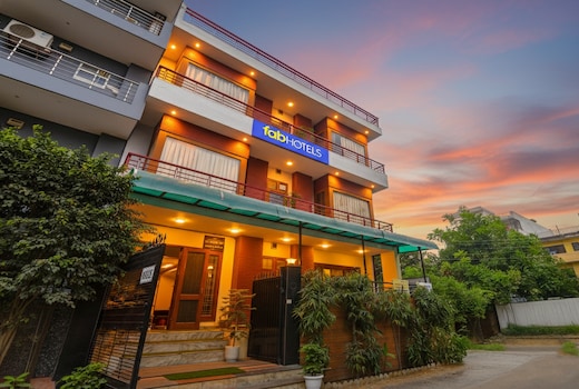 FabHotel The Silken Stay