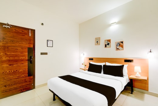 Super Townhouse Casa Grand Miyapur