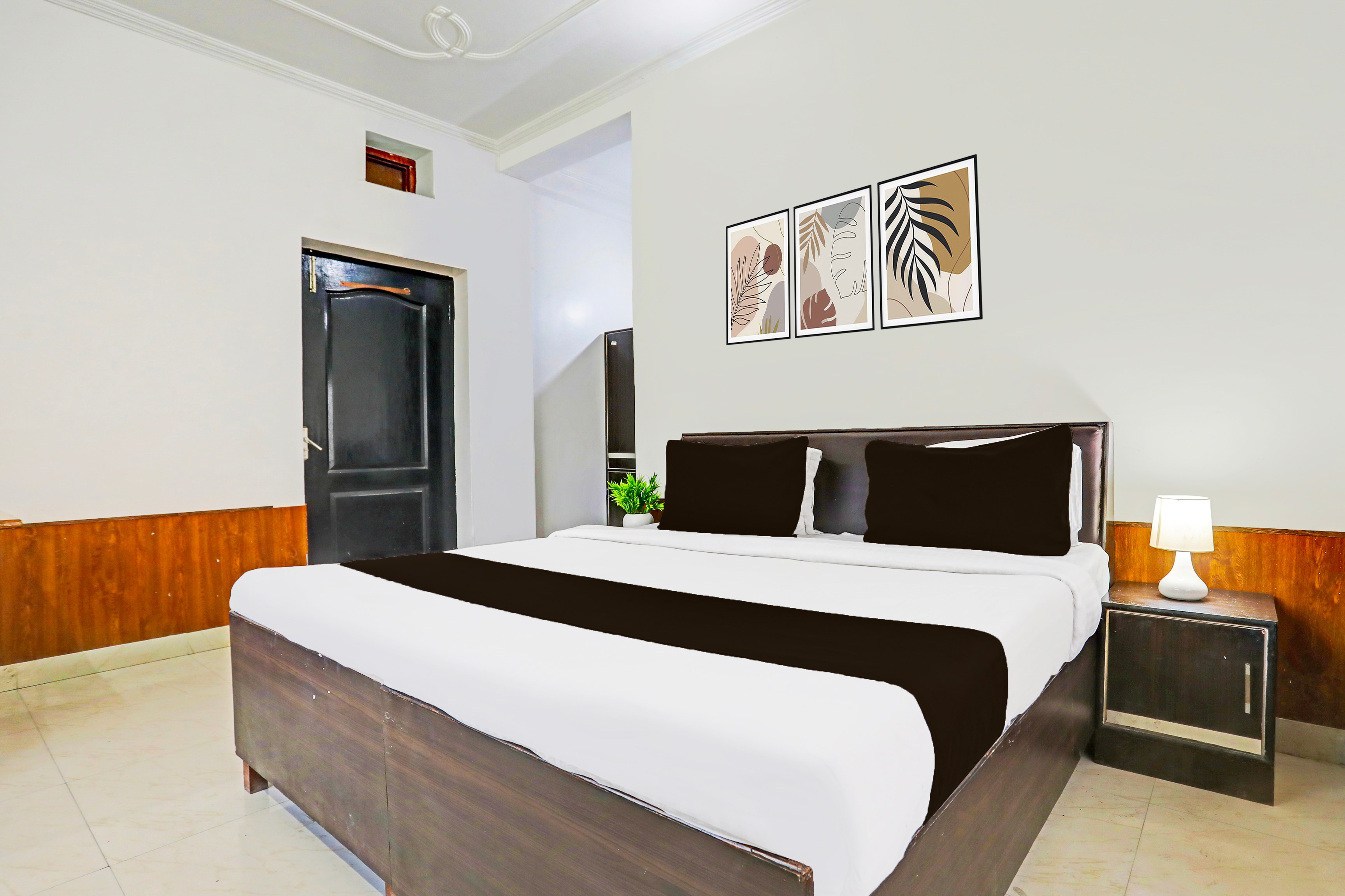 Hotel O Tapovan Near Deacon Valley - Tap to explore photos