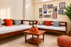 Bold Retro 3 BHK in BKC, Mumbai