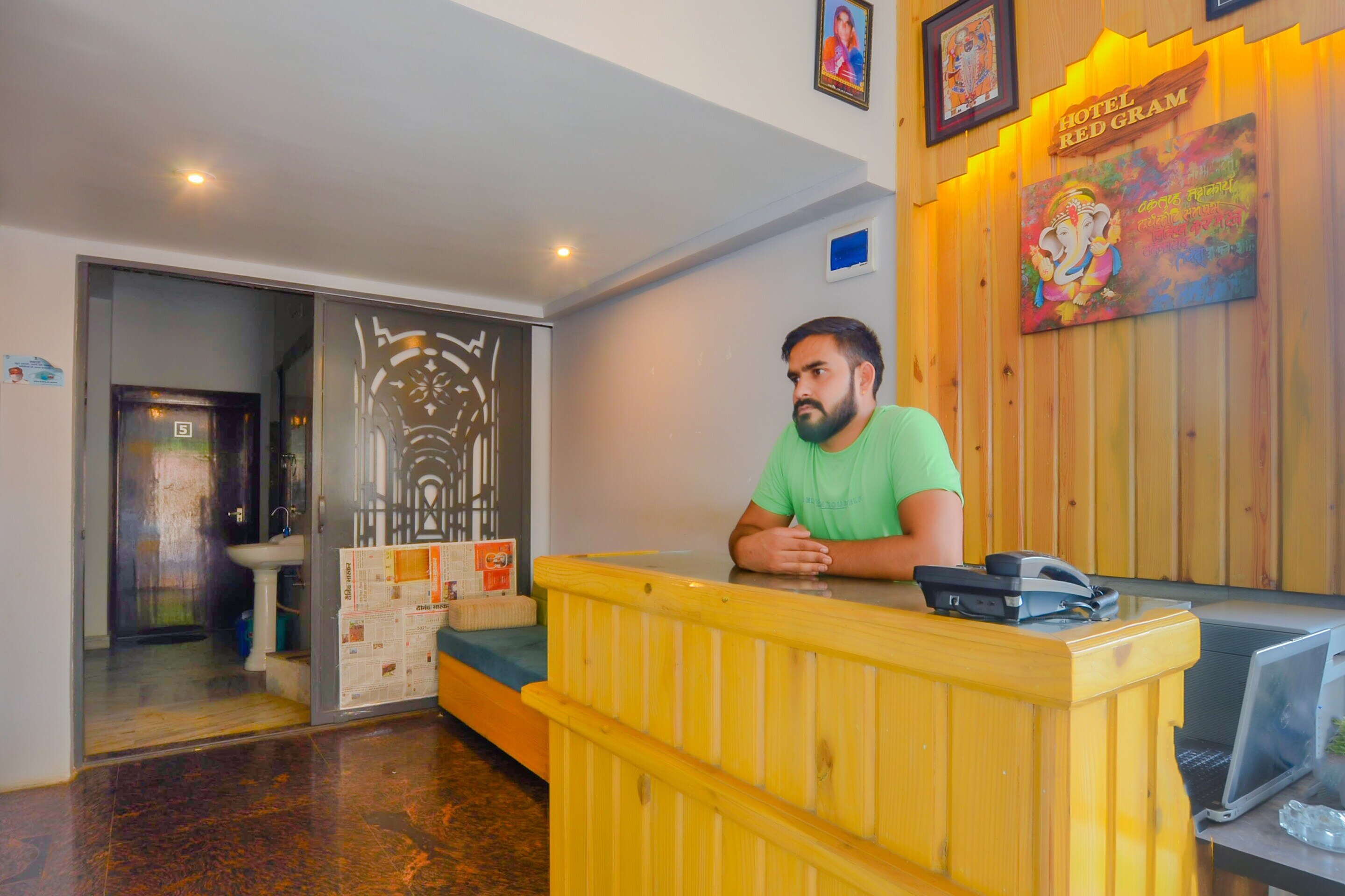 Hotel O RADHE KRISHNA - Tap to explore photos