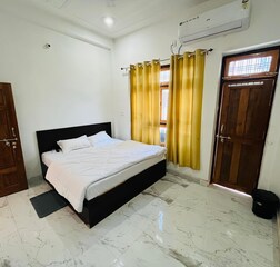 AC Delux Room with attached washroom