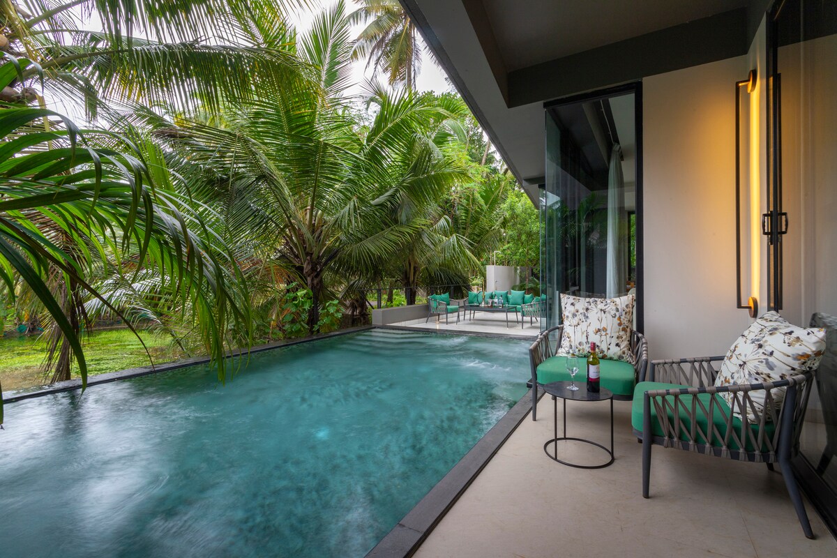 Savaya Tropica 4 BHK A - Tap to explore photos