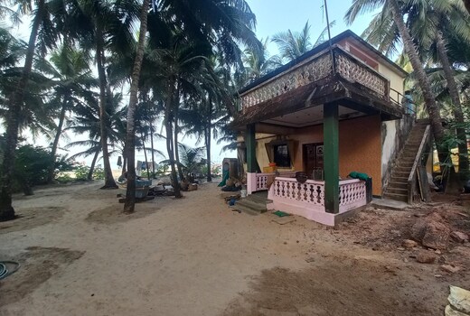 Kiran Dhuris House