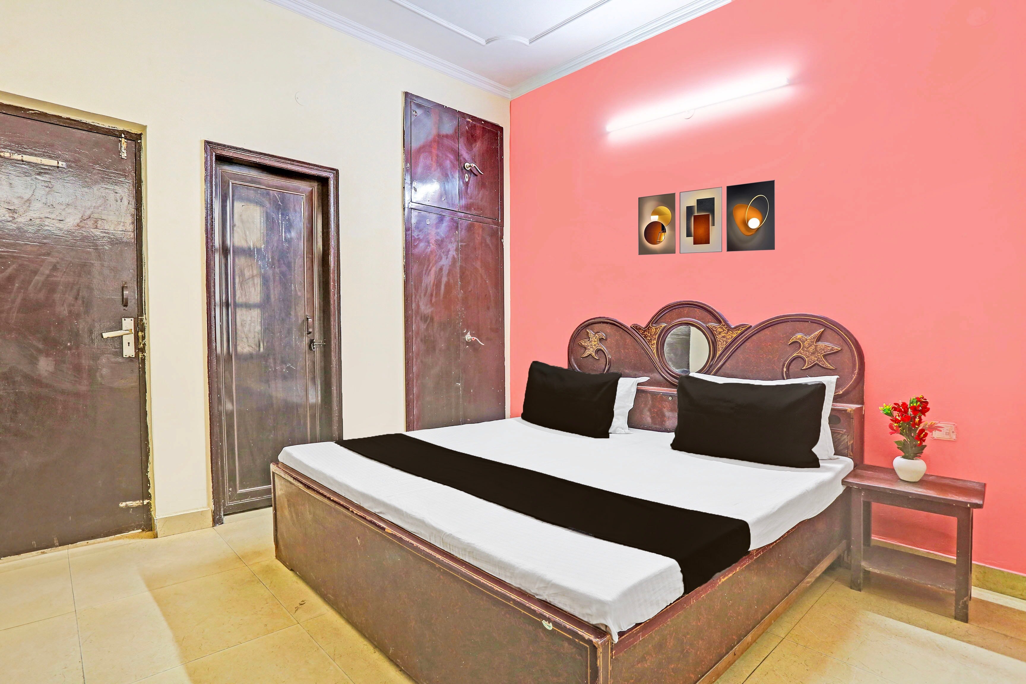 Hotel O Shubham Residency - Tap to explore photos