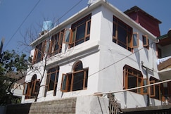 Grand Paradise Guest House, Srinagar