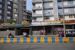 Hotel Merrit, Ulhasnagar