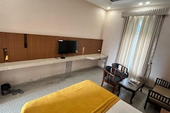 Royal treat resort, Patiala