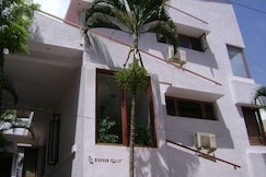 Copper Quilt Guest House (near manipal   hospital), Bangalore