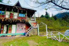 MJ cafe and homestay, Tosh