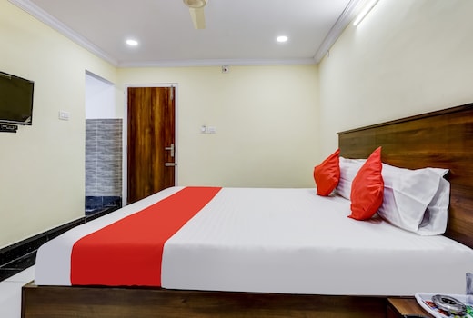 Collection O Srinivasa Residency