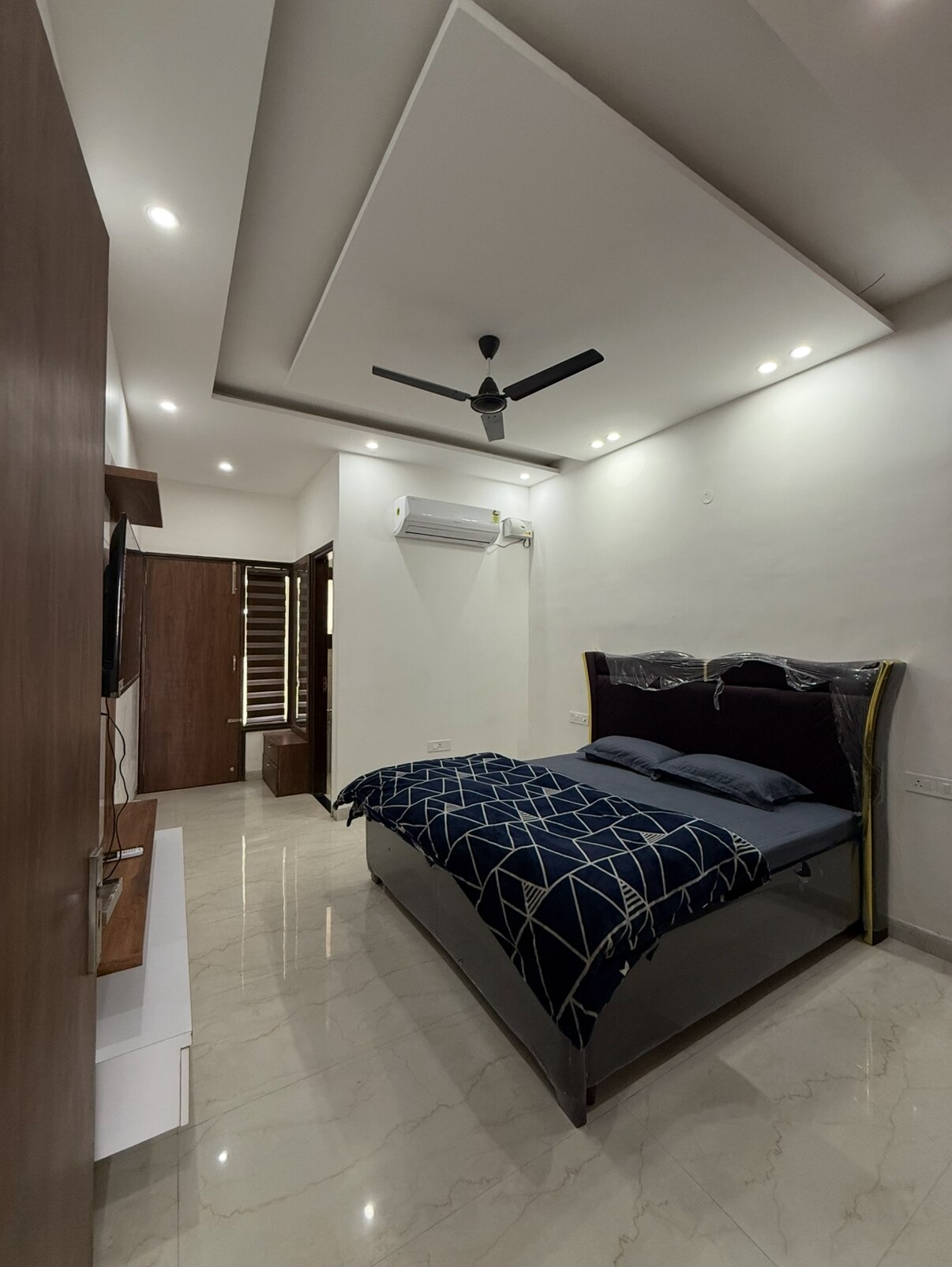 4 BHK Levi Homes  Escape  Relax  Enjoy - Tap to explore photos