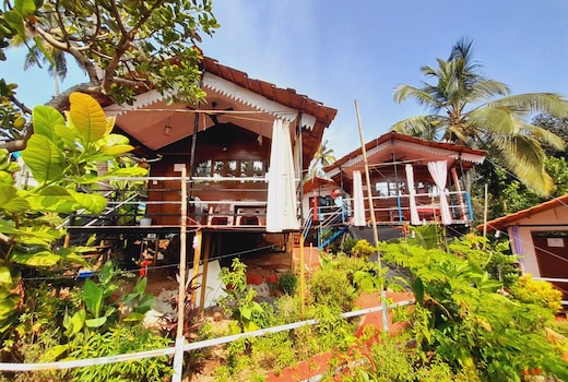 Shiv Sai huts