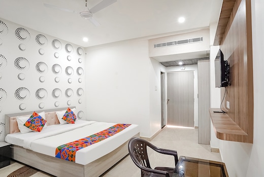 FabHotel Samriddhi