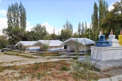 Apple Cottage | Tents & Wi-Fi, Nubra Valley