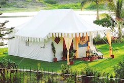 THE HIMALAYAN CAMPERS, Sonmarg