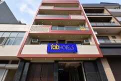 FabHotel Snereya, Delhi