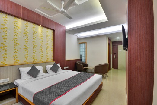 Super Townhouse Coastal Grand Hotels and Resorts