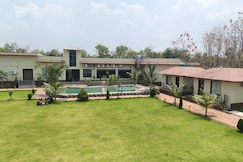 Sanjeevni Hotel & Resorts, Godda